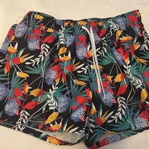 Evolve men’s swim wear size Large